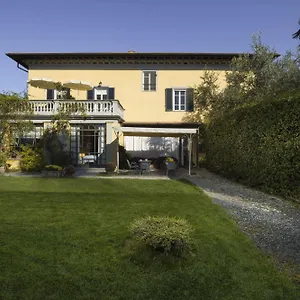 Bed & Breakfast Al Porto Di, Lucca